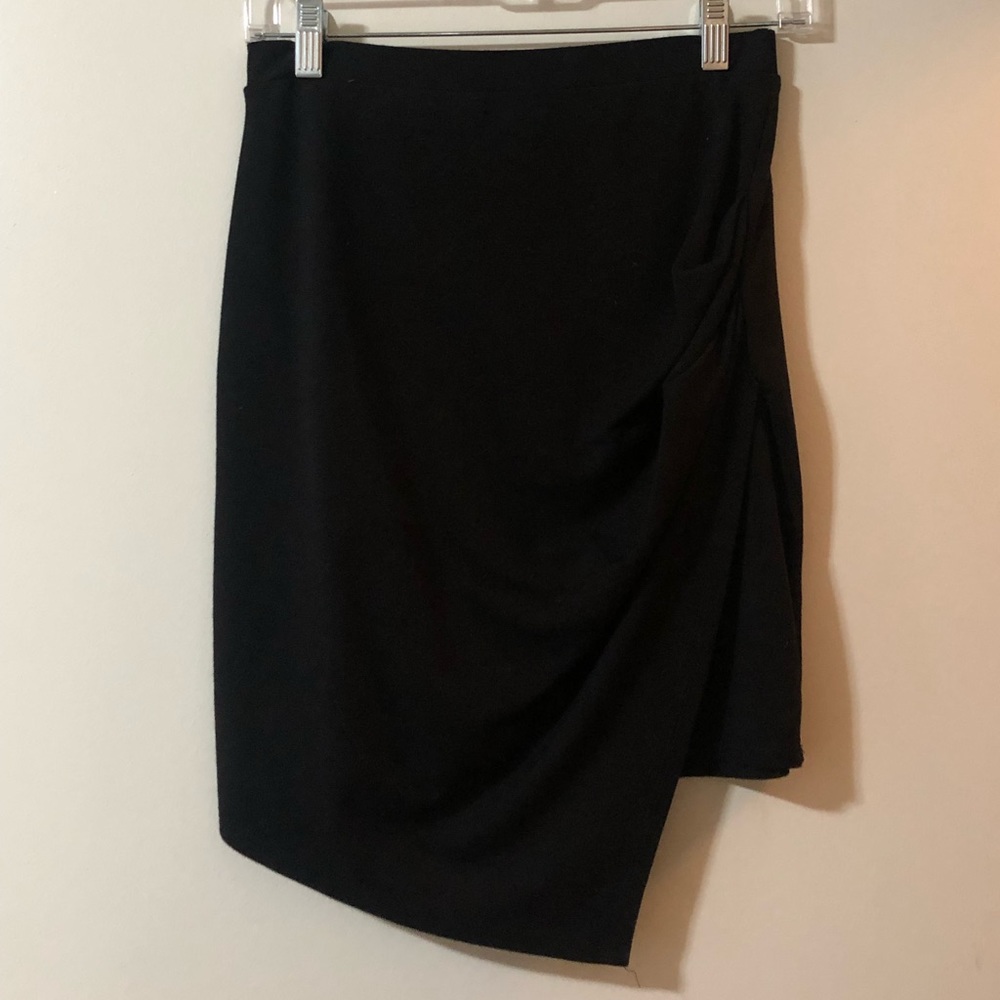 Asymmetric black skirt